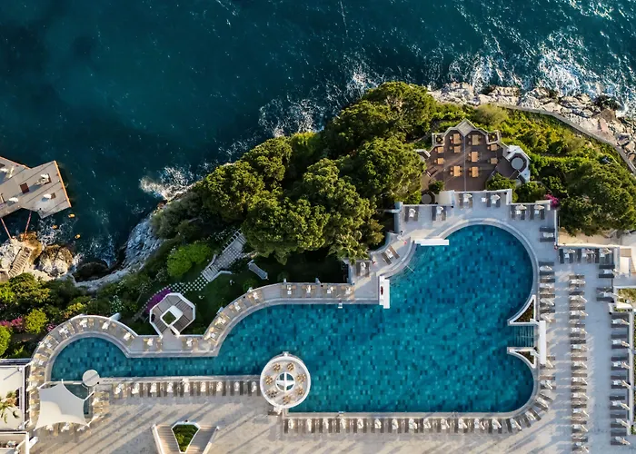 Korumar Hotel Deluxe