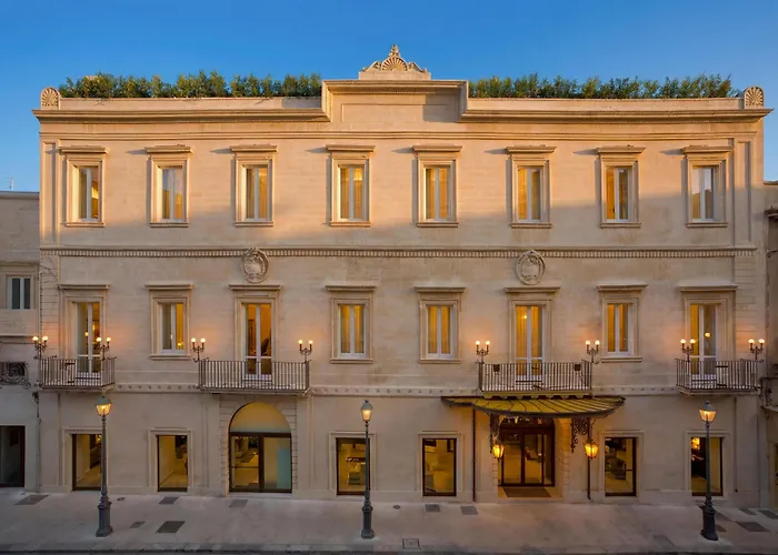 Tivoli Palazzo 1880 Lecce Hotel