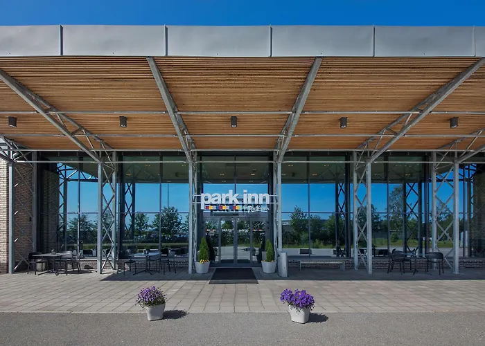Park Inn By Radisson Oslo Airport Hotel West