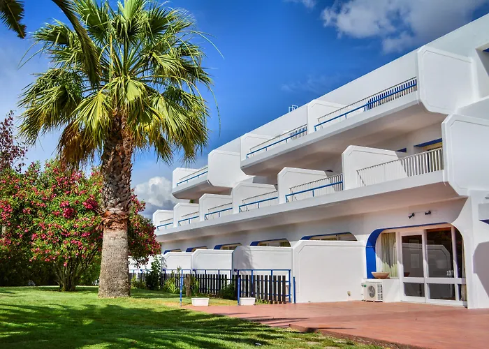 Carvoeiro Garden Hotel