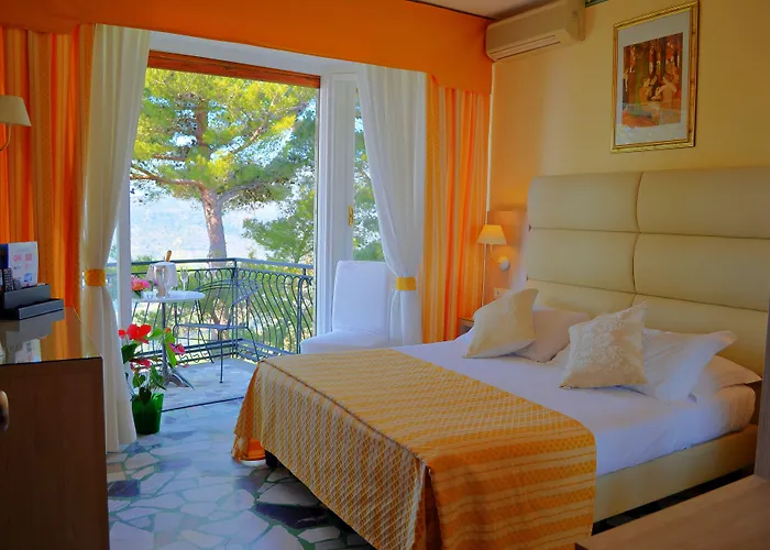 La Riserva Di Castel D'Appio- Charme & Relax