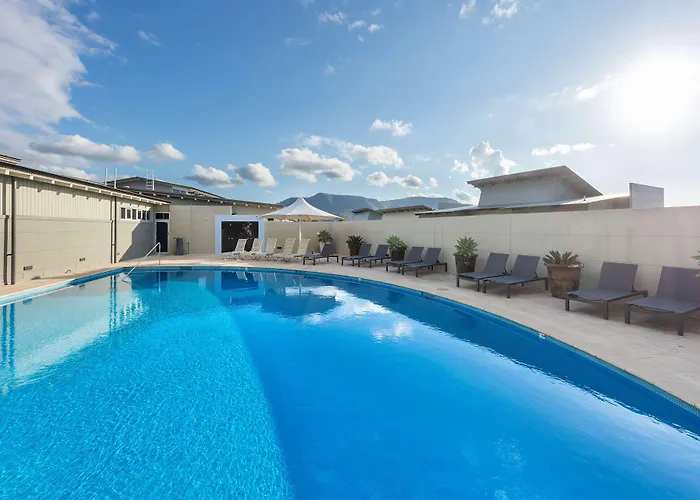 Avani Cypress Lakes Resort
