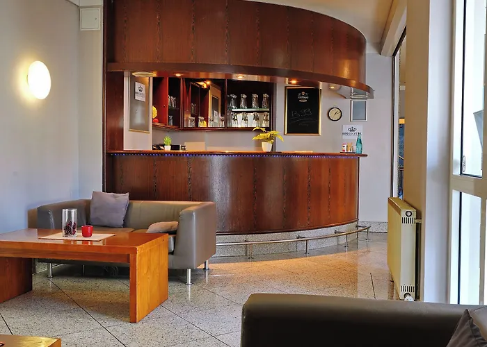 Hotel B99