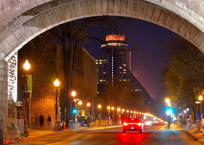 Hotel Le Concorde Quebec