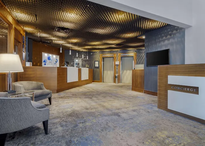 Best Western Premier Chateau Granville Hotel & Suites & Conference Centre