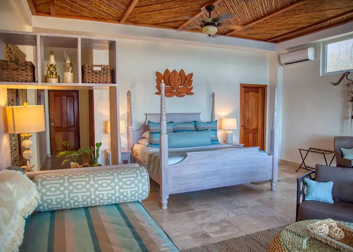 Almond Beach Resort At Jaguar Reef