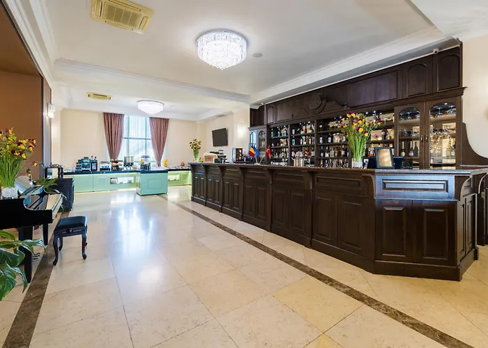 Albert Hotel