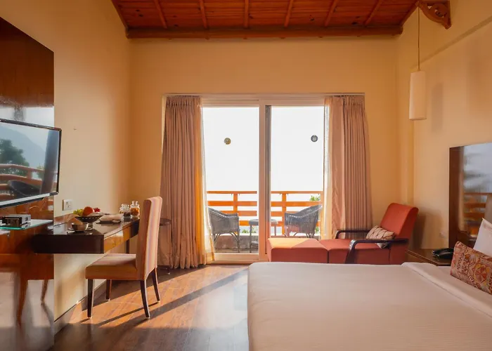 Club Mahindra Kanatal