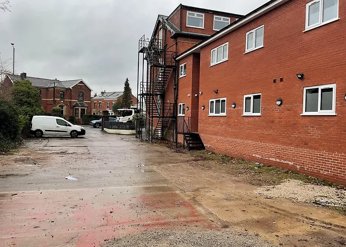 The Claremont Preston