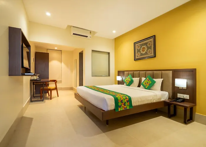 Treebo Elite Residency - 2 Kms From Railway Station
