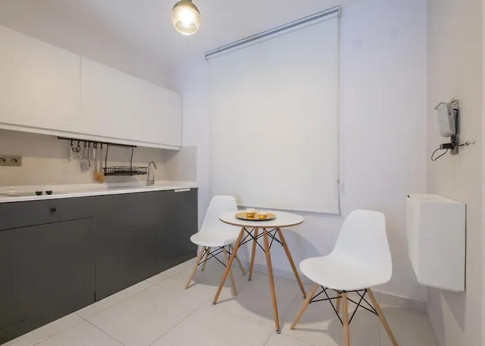 Ezgi'S Apartment With Private Garden In Marmaris