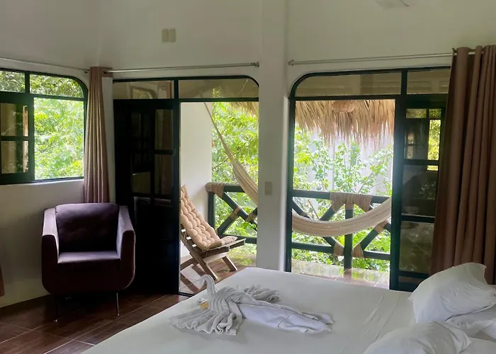 Hotel Villa Del Mar