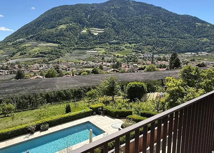 Vista Aurea Apartments