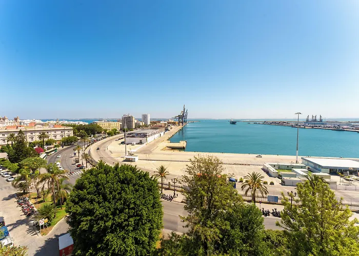 Plaza Mina Suites By Luxury Suites Cadiz -Adults Recommended