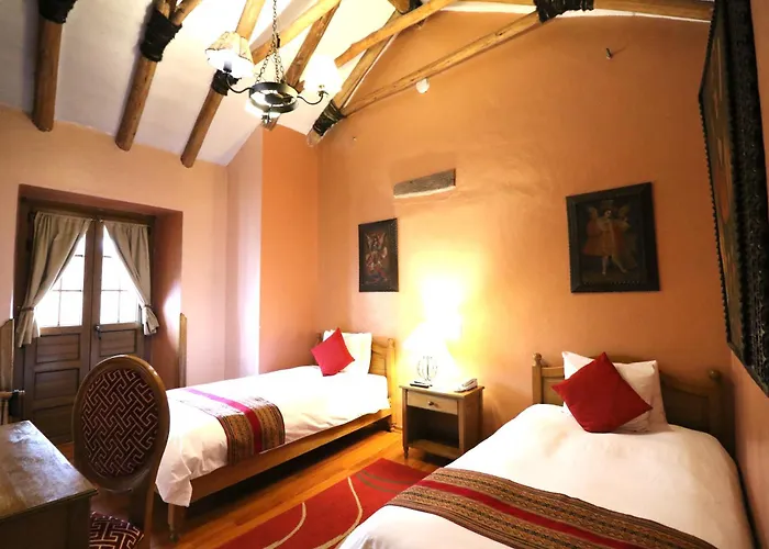 Hotel & Mirador Los Apus