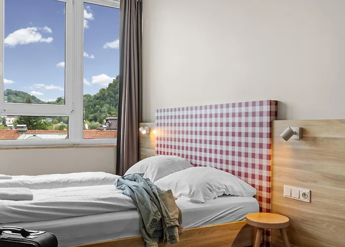 Meininger Hotel Salzburg City Center