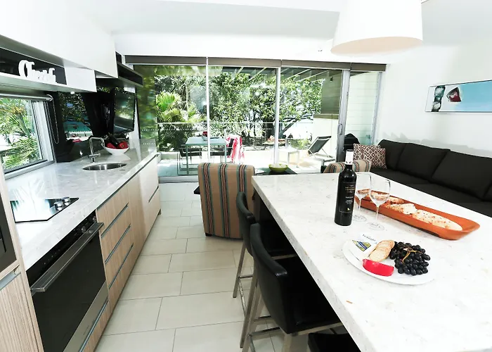 Seahaven Noosa Beachfront Resort