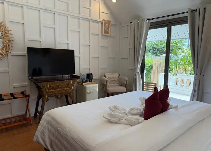 Erawan Villa Hotel