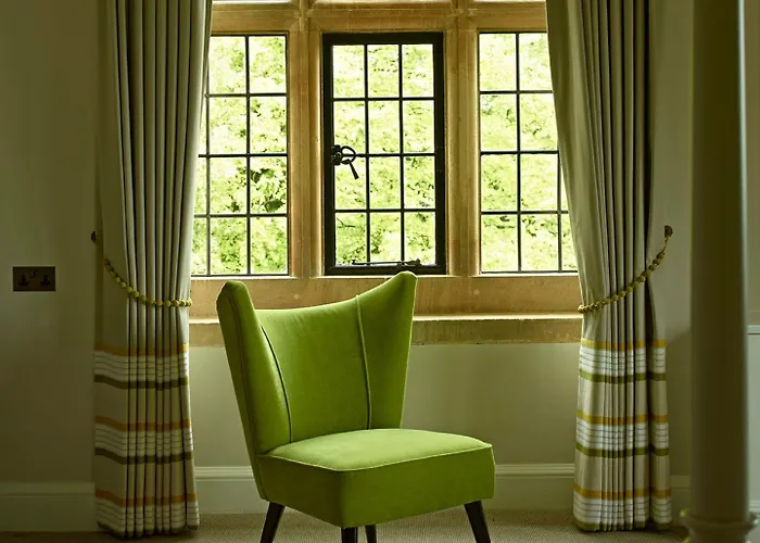 Foxhill Manor