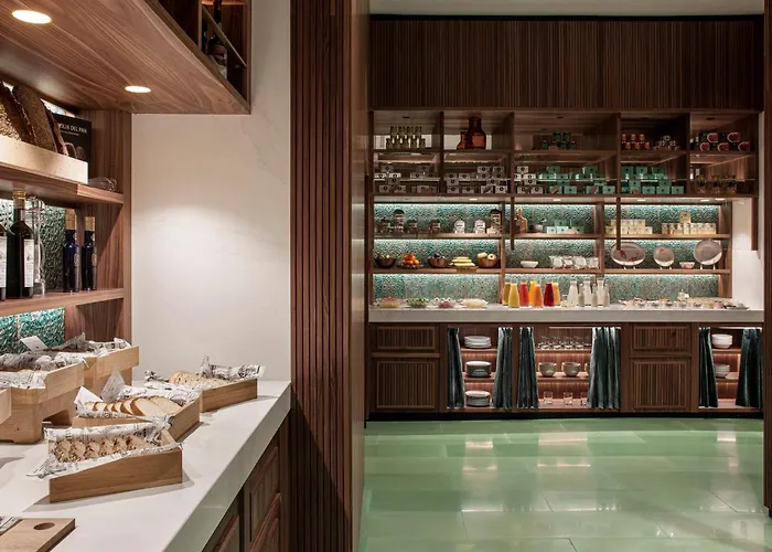 Hotel Colon, A Gran Melia Hotel - The Leading Hotels Of The World