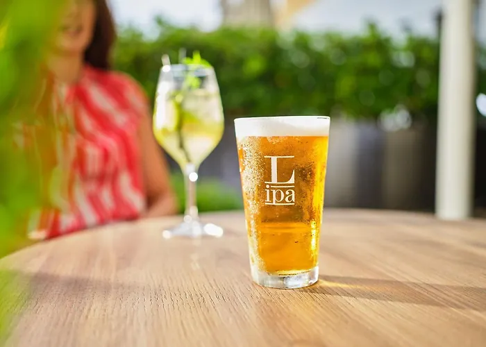Lipa, Hotel & Bistro