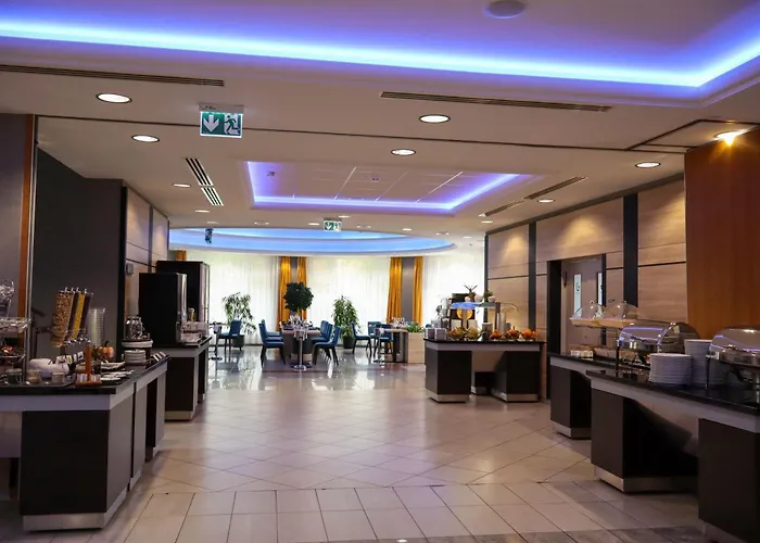 Garden Hotel Wellness Es Konferencia
