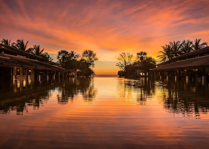 Jw Marriott Phuket Resort And Spa