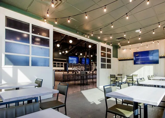 Four Points By Sheraton Edmonton Gateway