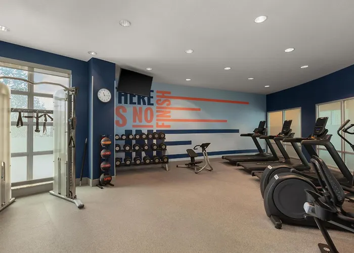 Hampton Inn By Hilton Calgary Airport North
