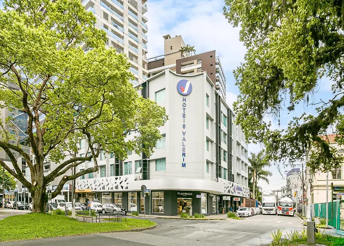 Hotel Valerim Itajai / Navegantes