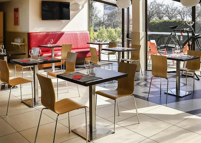 Ibis Saintes