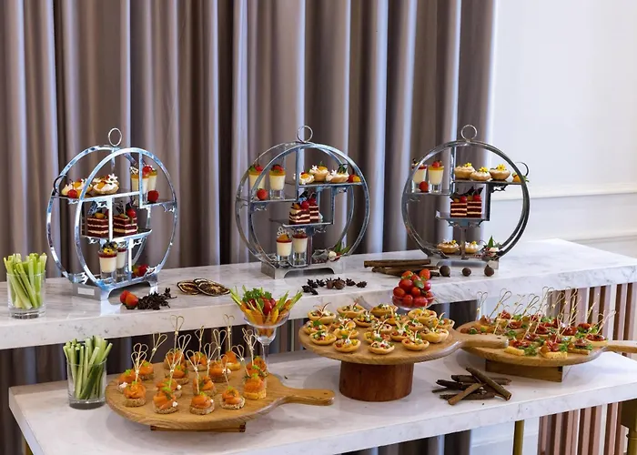Melia Vinpearl Cam Ranh Beach Resort