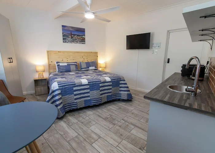 Stilbaai Harbour Inn