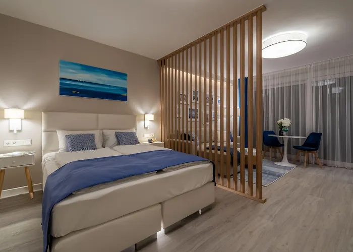 Lake Spirit Boutique Apartments