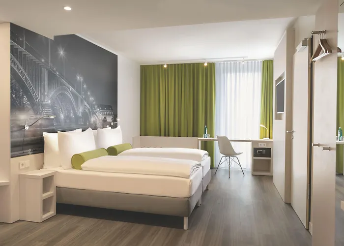 Super 8 By Wyndham Mainz Zollhafen