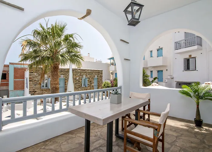 Onar Hotel & Suites