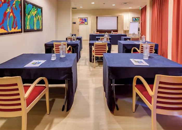Holiday Inn Express Parma By Ihg