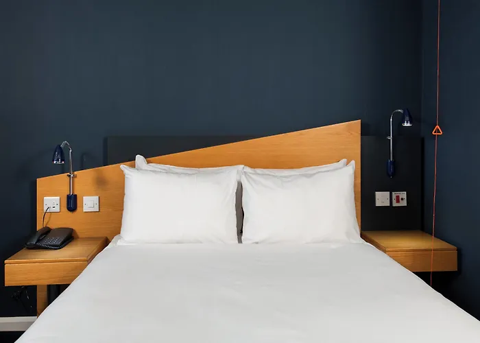 Holiday Inn Express Peterborough By Ihg