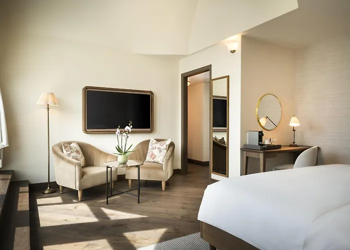Brunfels Hotel, In The Unbound Collection By Hyatt