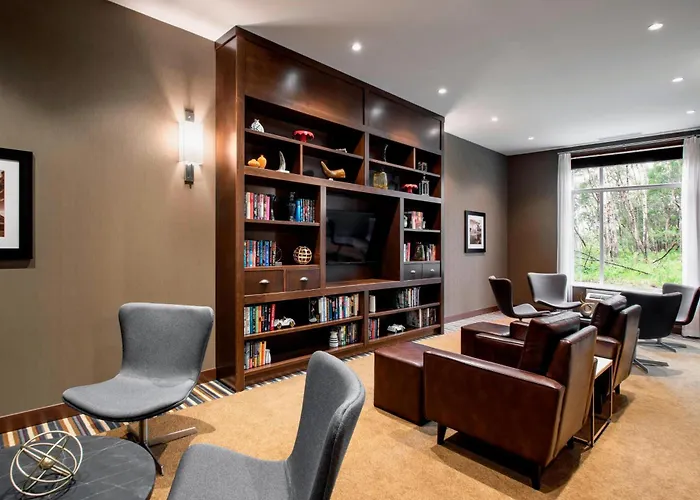 Four Points By Sheraton Grande Prairie