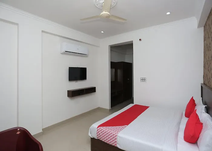Hotel O Vandana
