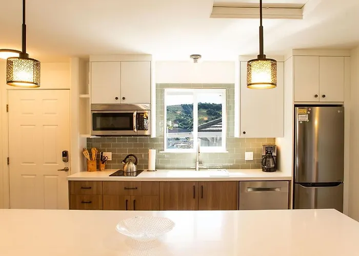 90 San Luis Street Unit D