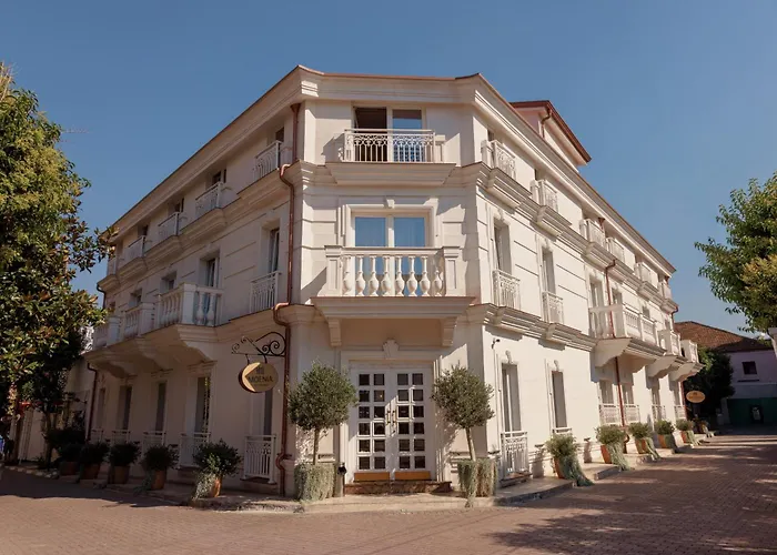 Moenia Boutique Hotel