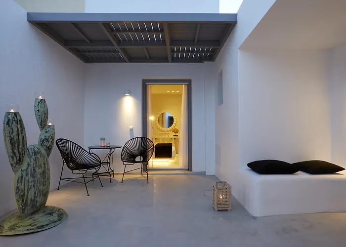 Eolia Kamari Villa