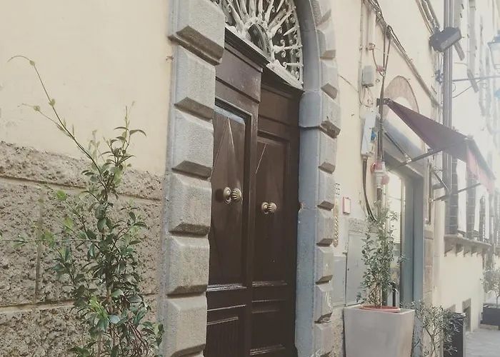 La Stagione Dell'Arte Luxe