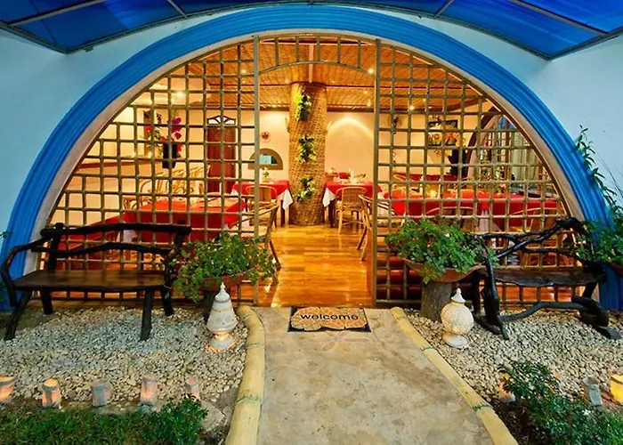 Floral Villarosa