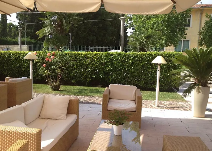 Hotel Benacus