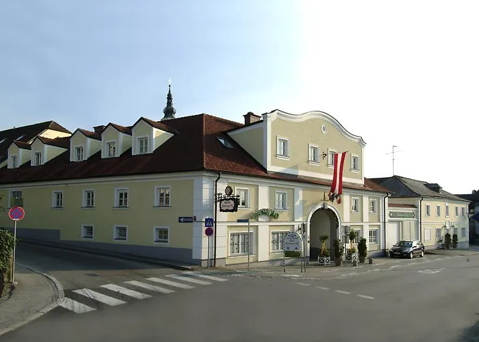 Hotel Biedermeier Hof
