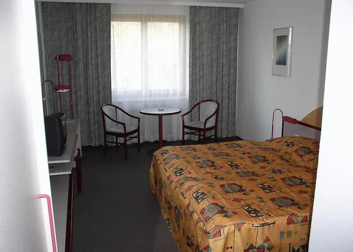 Club Hotel Praha Pruhonice