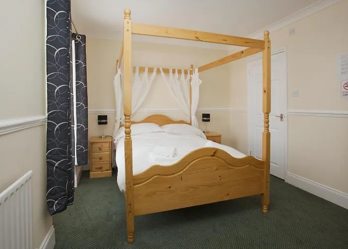 All Seasons Lodge Hotel